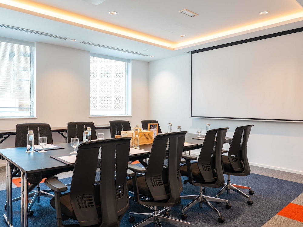 Ibis World Trade Centre Dubai 60/71
