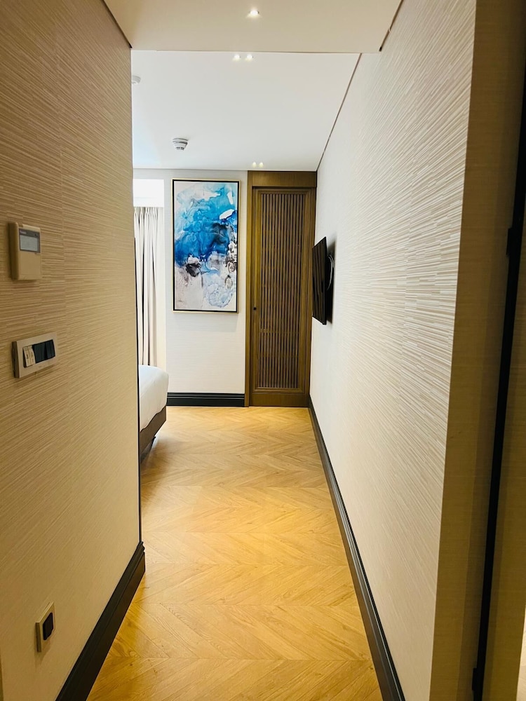 Basic, Single, Bentley Hotel Old City 3/4