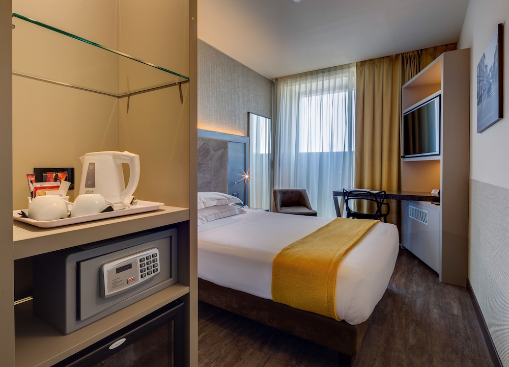 Best Western Plus Hotel Farnese 9/61