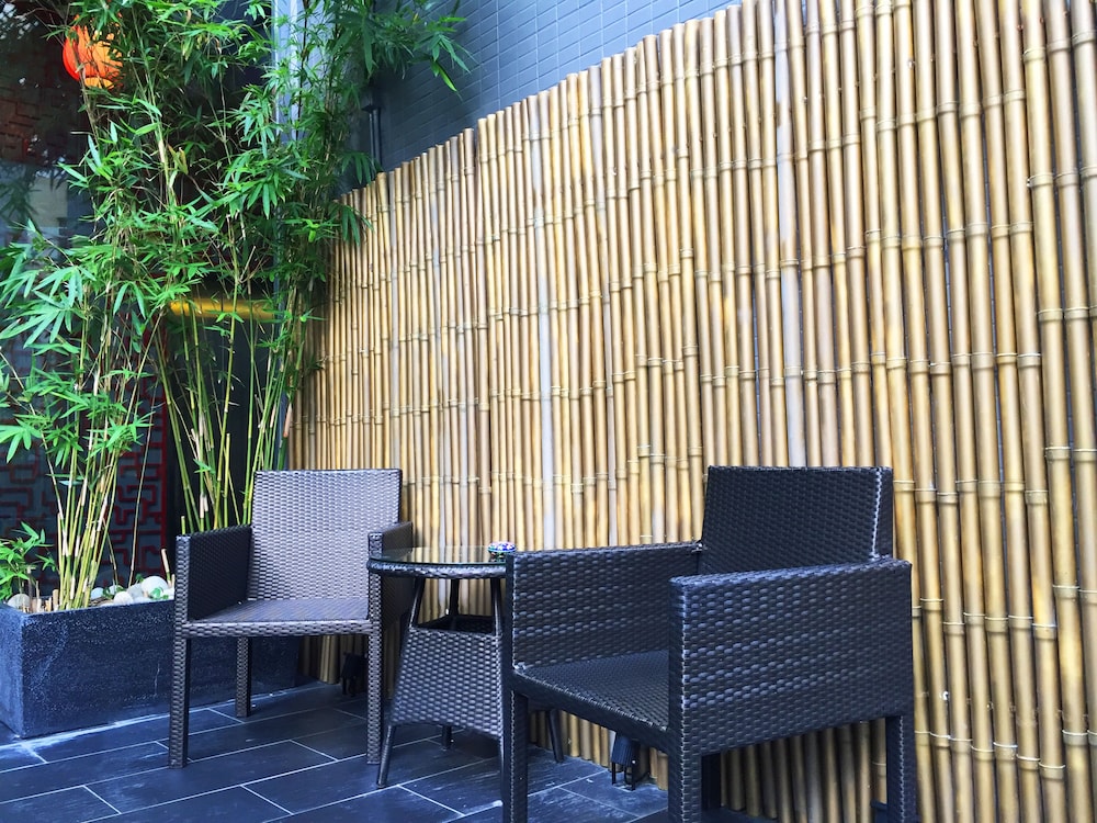 Lan Kwai Fong Hotel 7/54