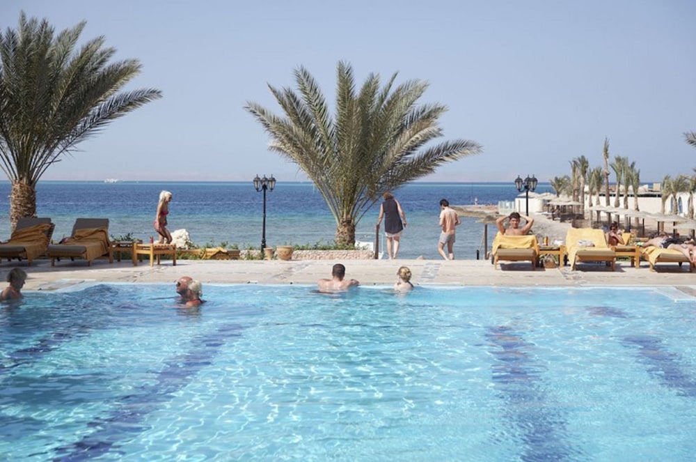 Royal Star Beach Resort 50/50