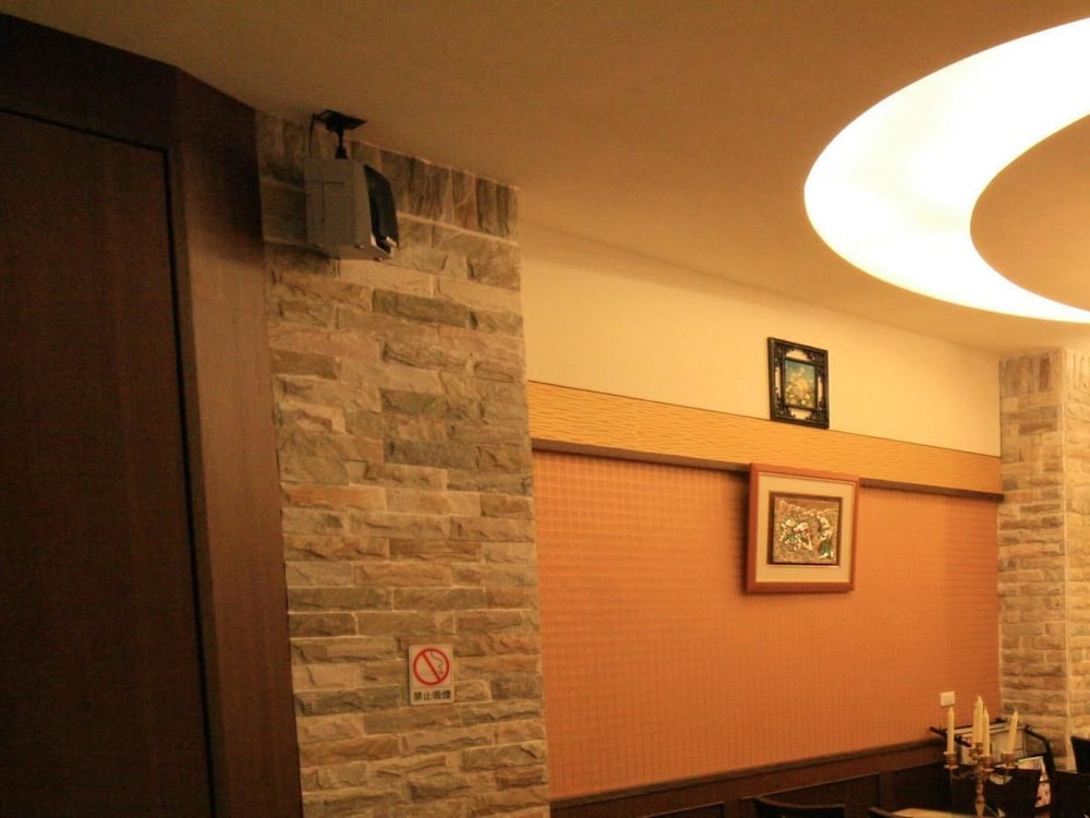 Ri Yue Hu Pan Hotel photo2