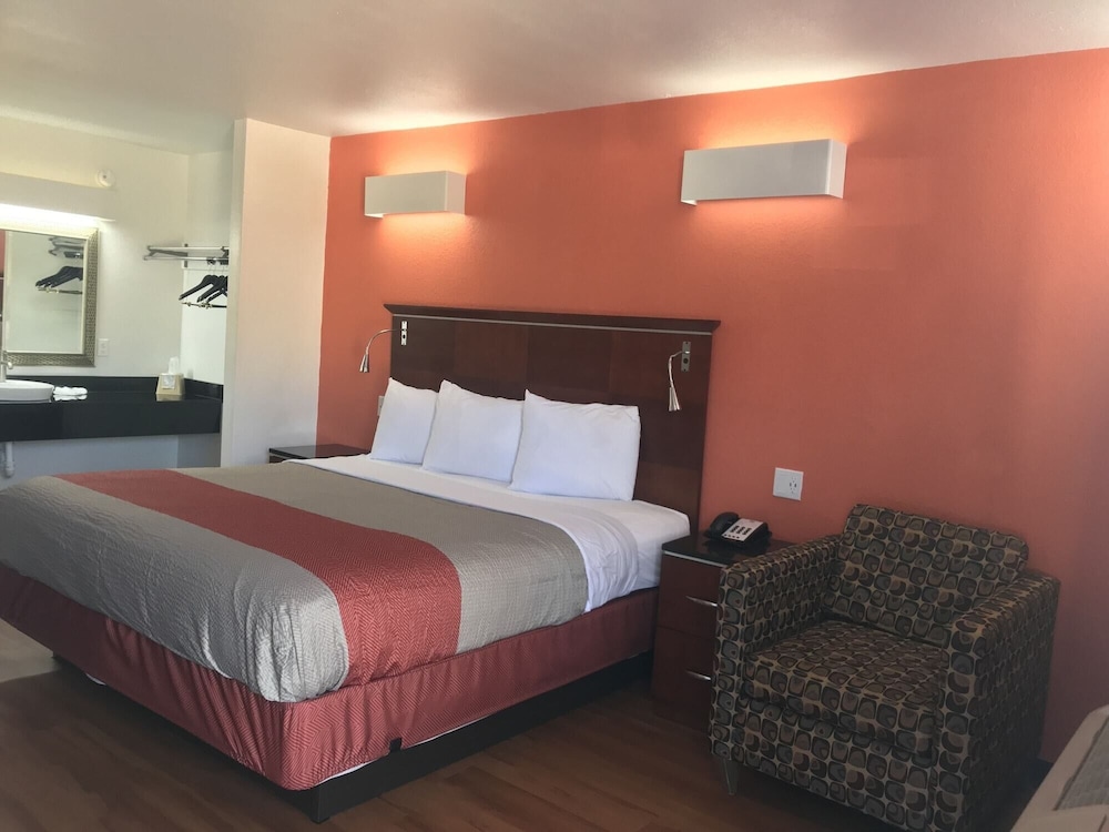 Motel6 Alma, AR 26/60