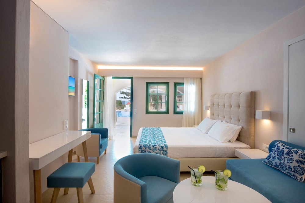 Petra Beach Hotel 57/68