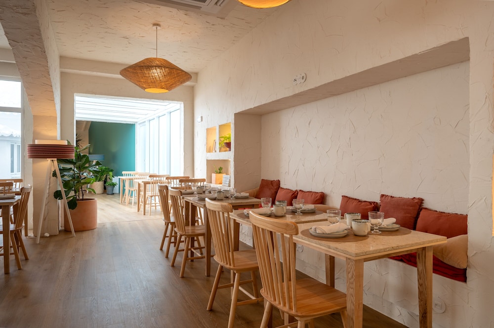 Praia FLH Hotels Ericeira 37/45