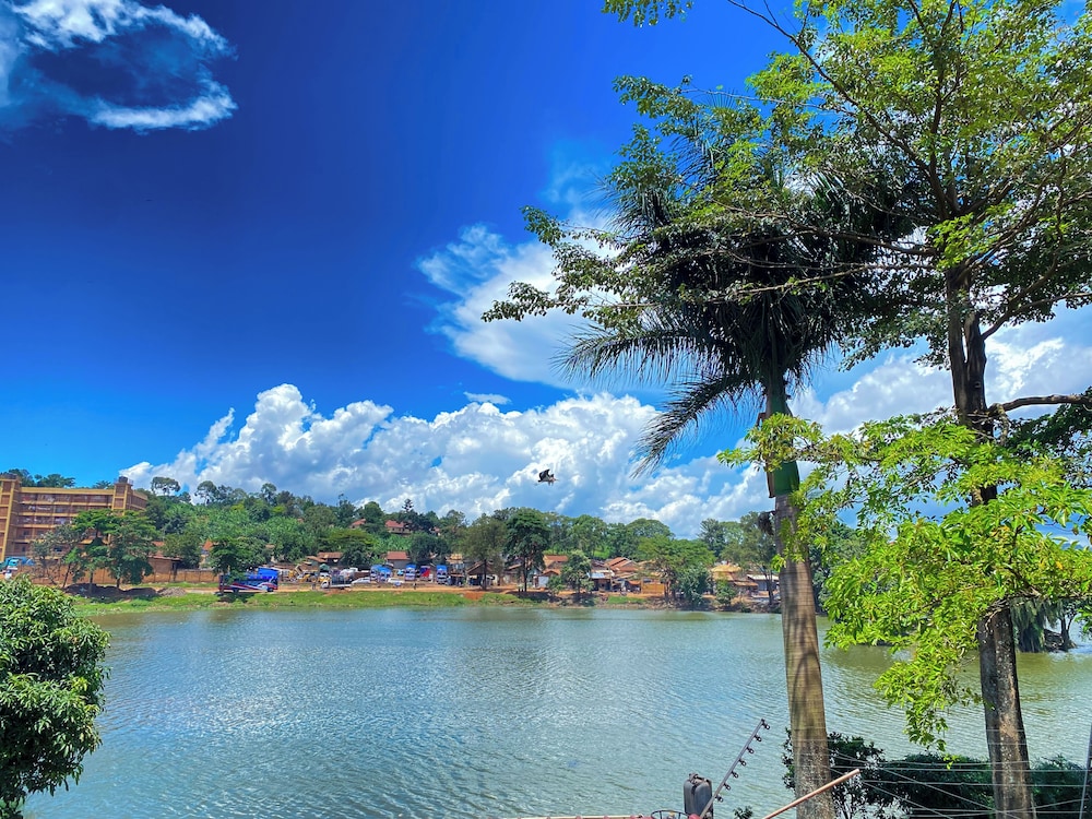 Royal Lake View Gardens 41/50