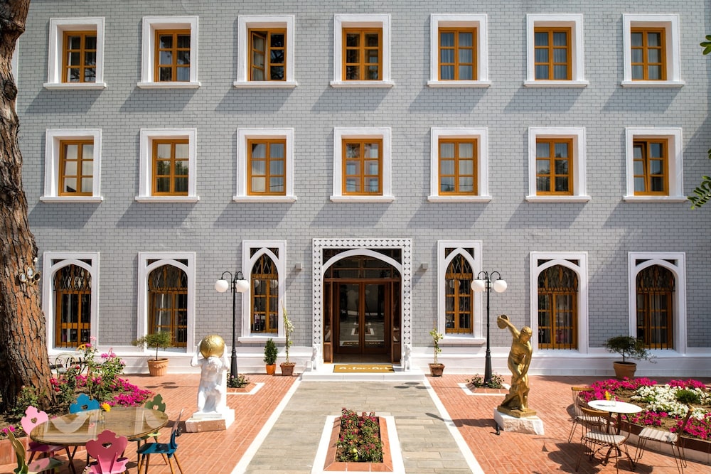 A For Art Hotel in THASSOS