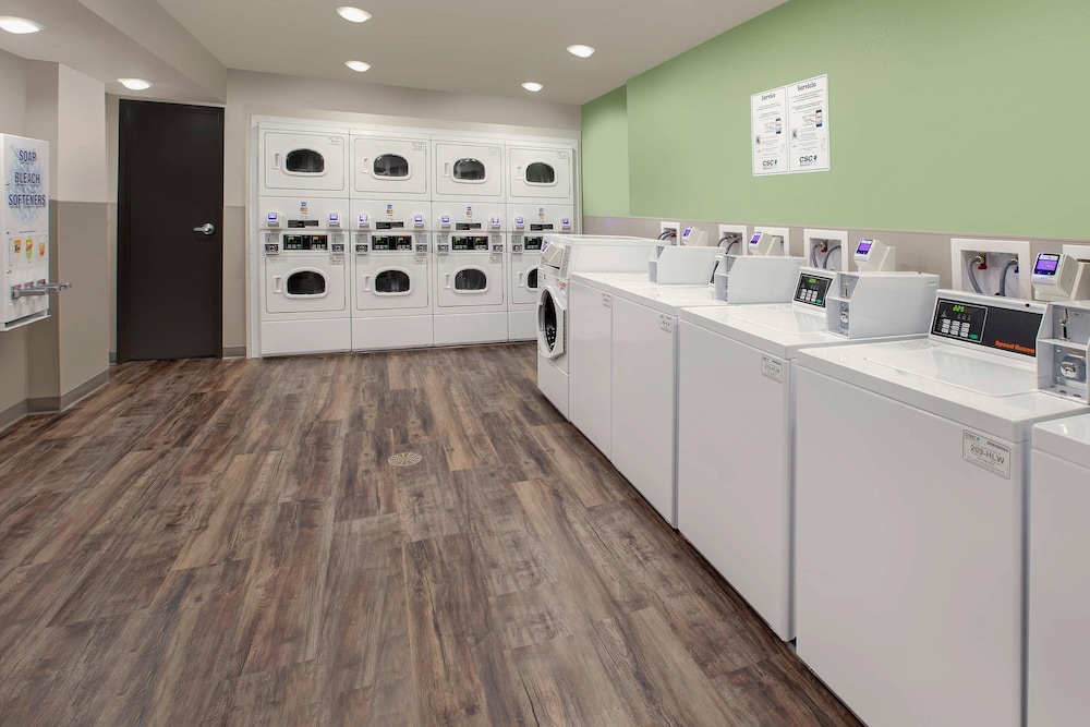 WoodSpring Suites Washington DC Northeast Greenbelt 4/24