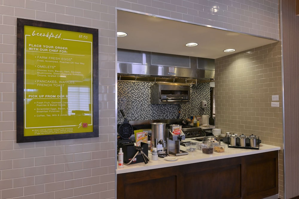 HILTON GARDEN INN HOBBS 42/51