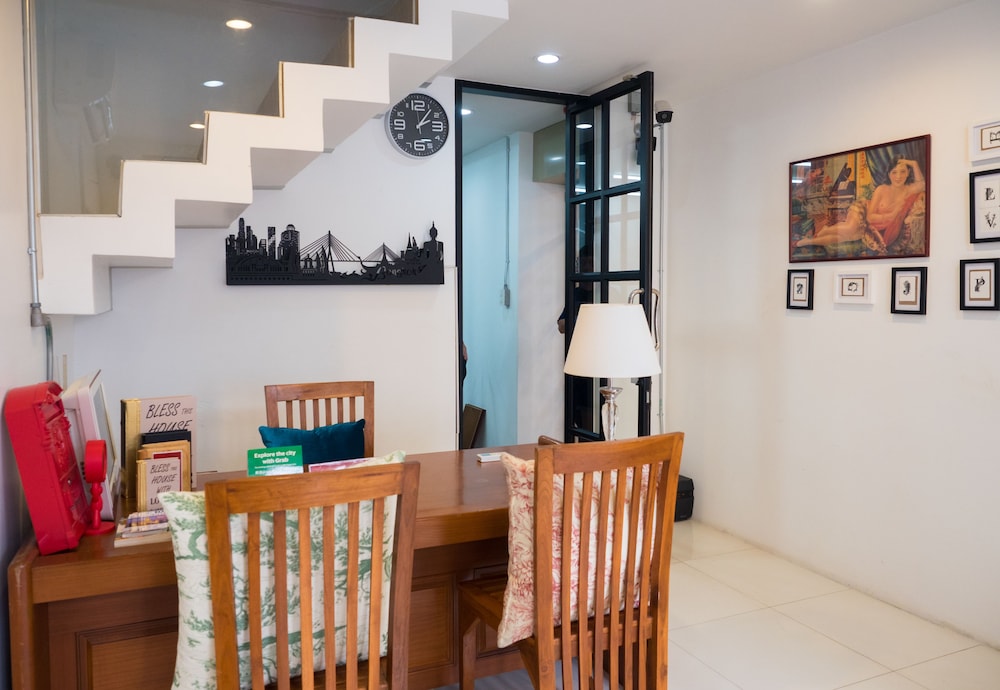 Pann Residence 35/39
