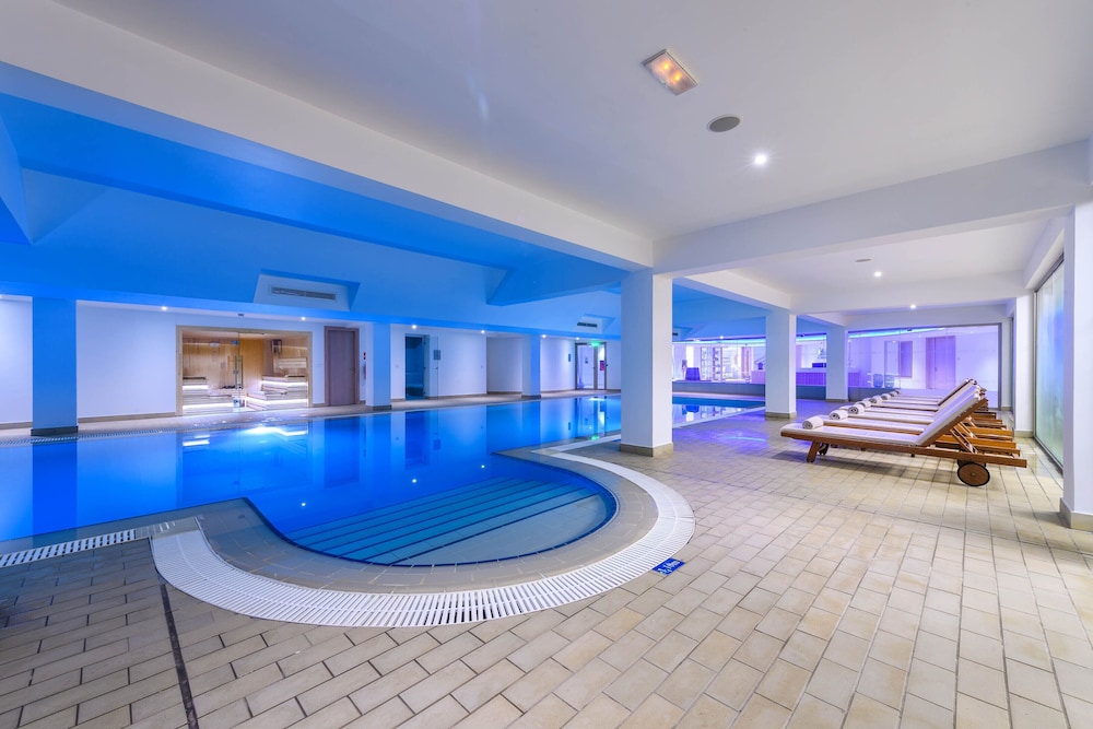 Asterias Beach Hotel 35/62