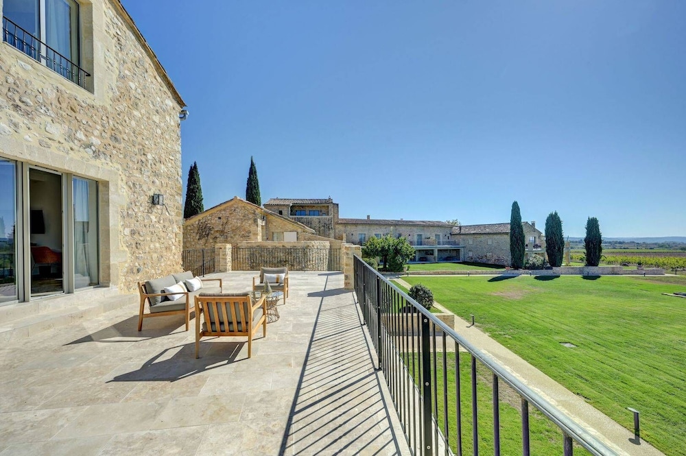 Domaine de Privadiere & Spa 49/58