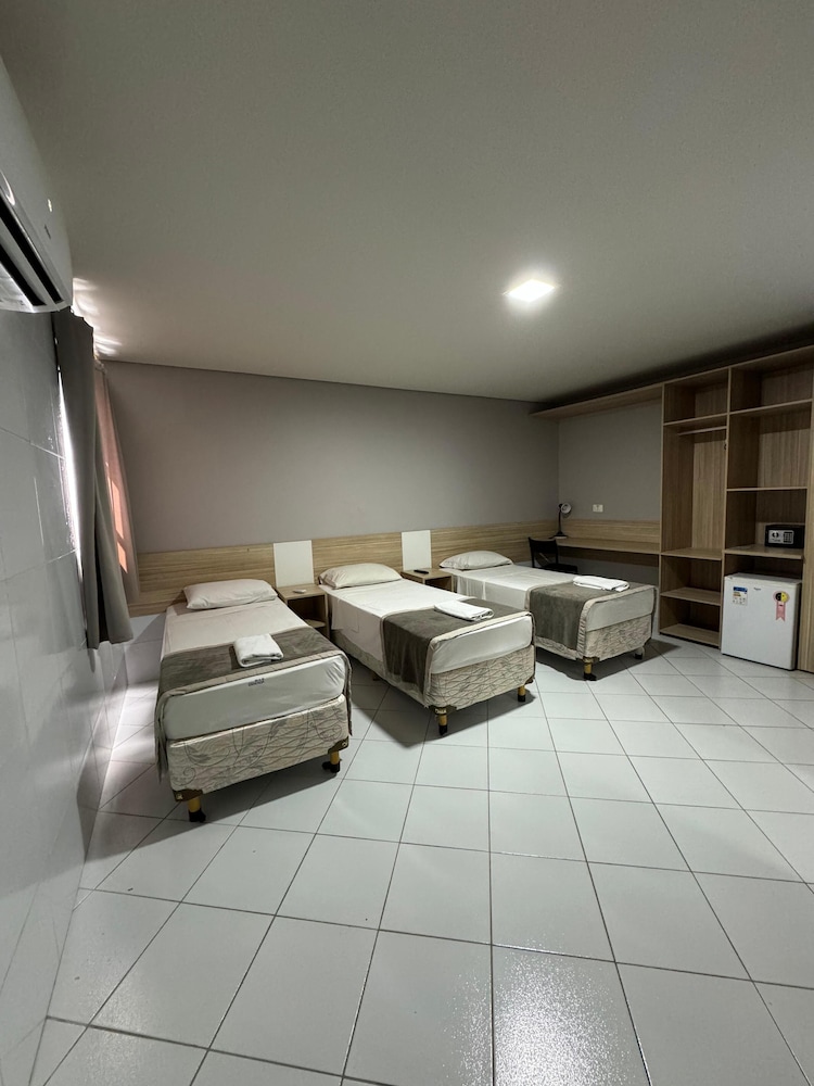 Hotel Enseada Aeroporto 18/33