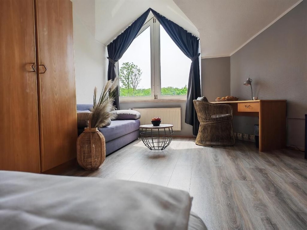 Hotel Danischer Hof Altenholz By Tulip Inn 15/45
