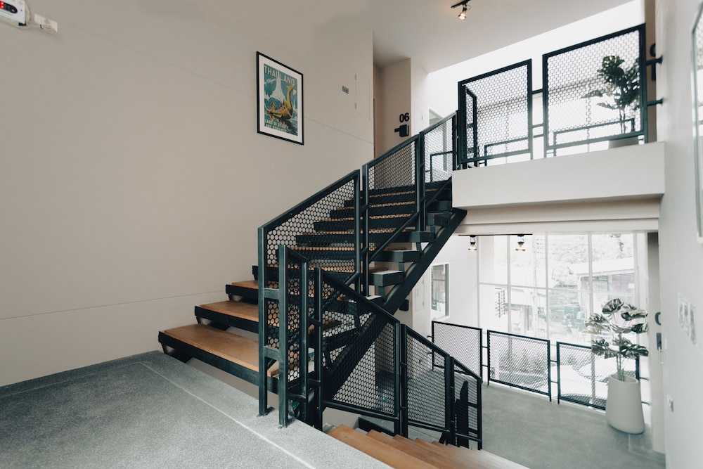 Studio 365 Serviced Apartment 42/69