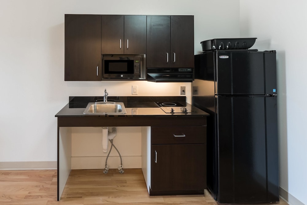 Studio6 Mccarran, NV - Sparks - Tahoe - Reno Industrial Center 40/49