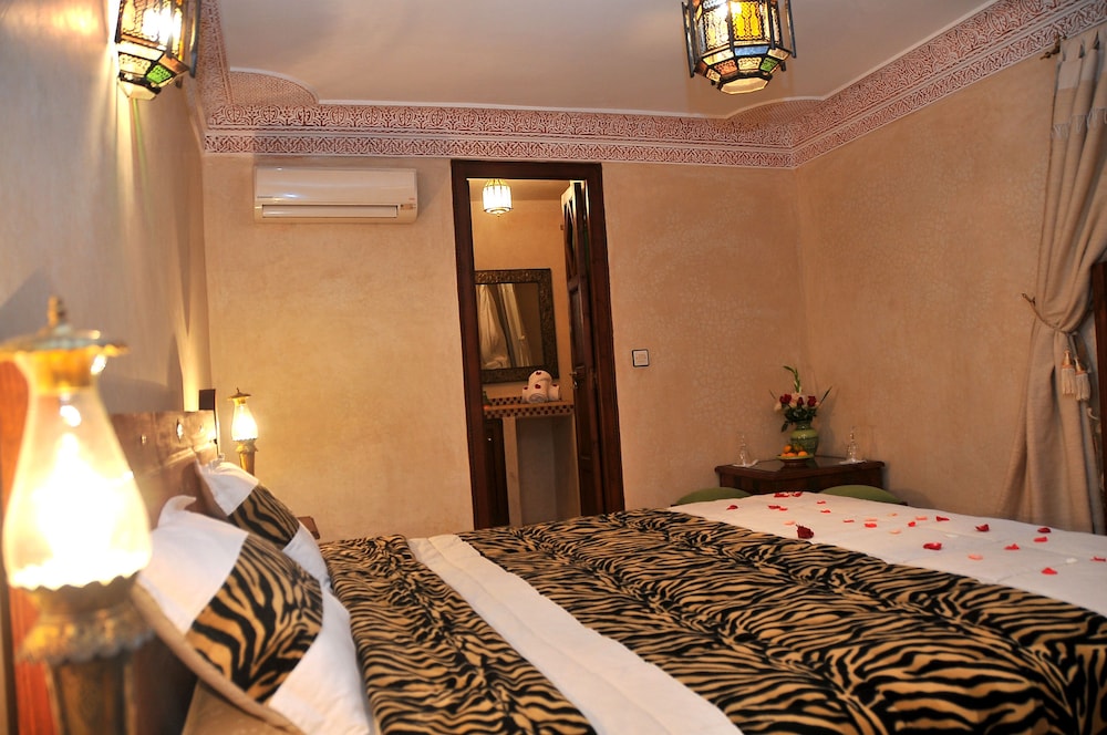 Riad Lila 12/26
