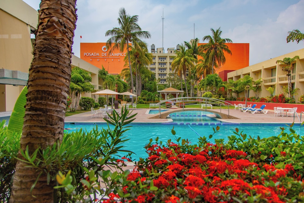 Hotel Posada de Tampico 46/51