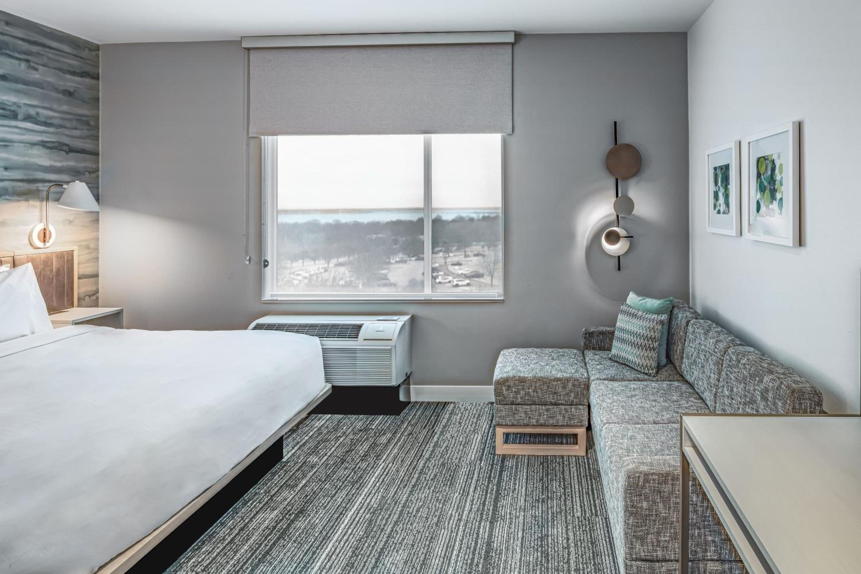 استوديو بسرير كينج مع أريكة، TownePlace Suites by Marriott Dallas Rockwall 2/7