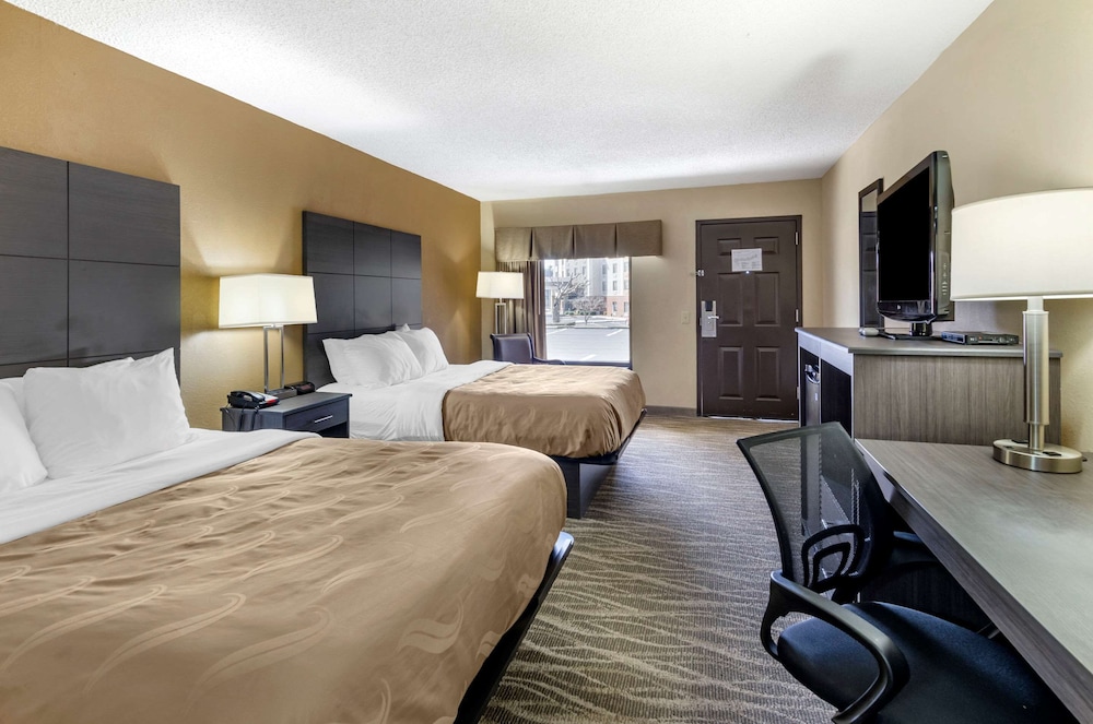 Quality Inn Hillsville 16/48