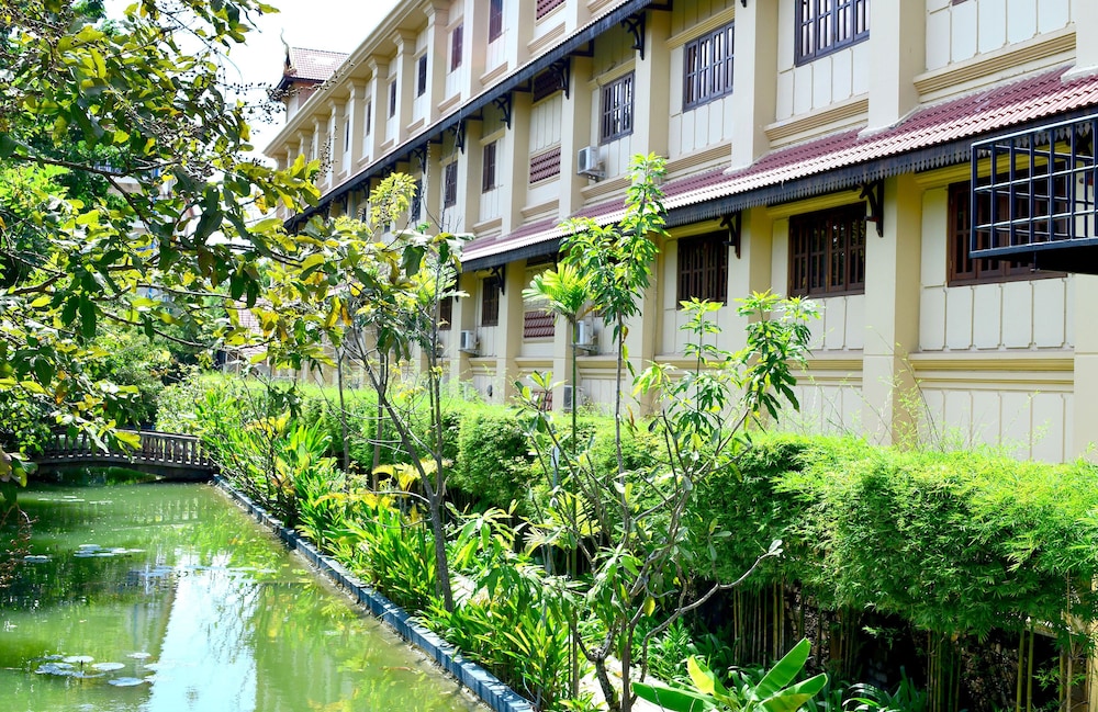SOKHALAY ANGKOR INN 31/35