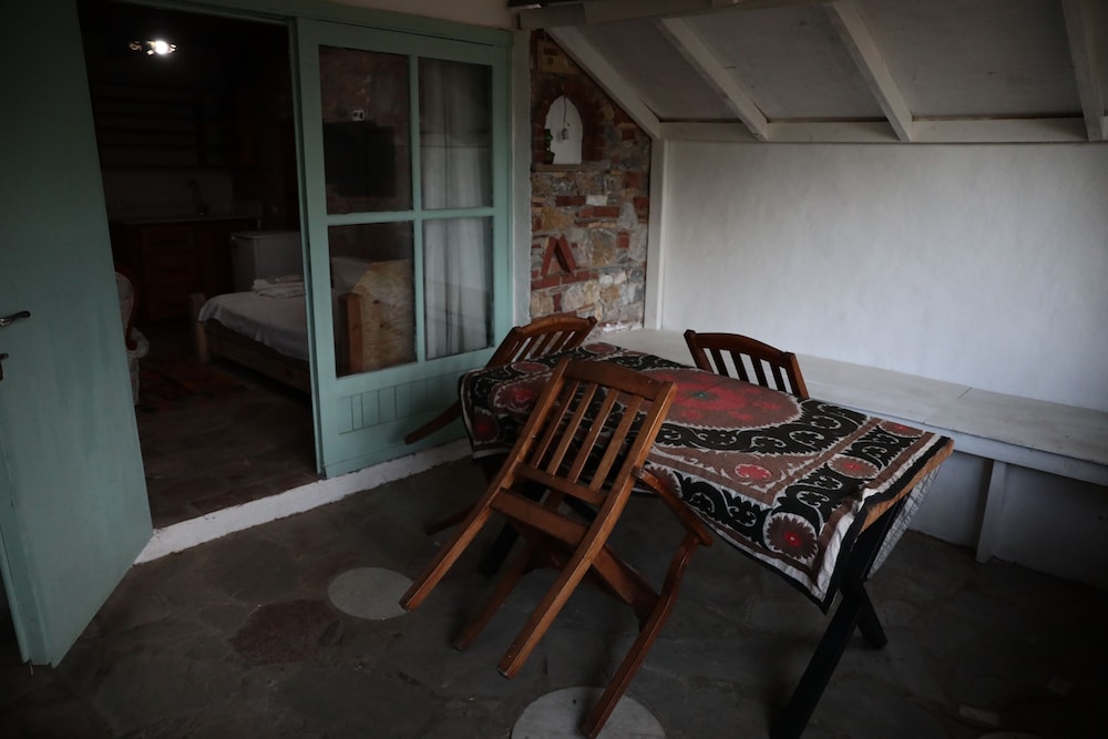 Kayserkaya Cottages & Camping 36/50