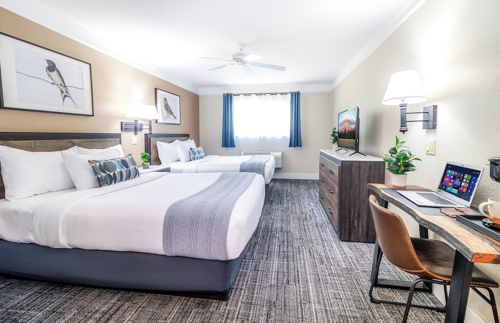 Inn at Mount Shasta 17/57