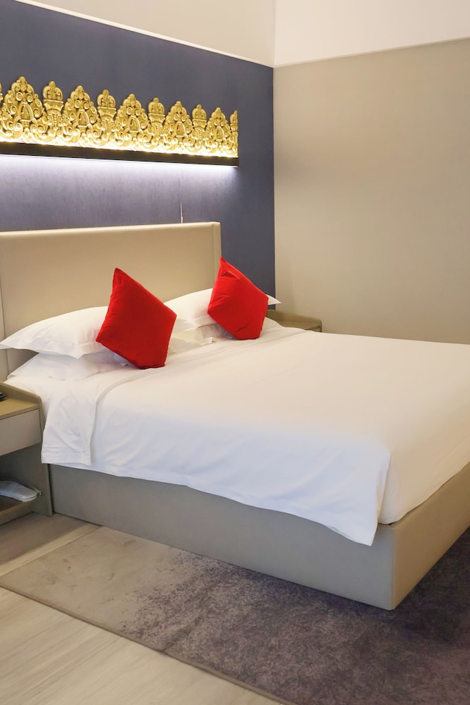 Tian Yi International Hotel 17/50