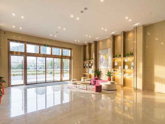 Li Feng Hotel (Wuhan Jinyinhu store) 26/49