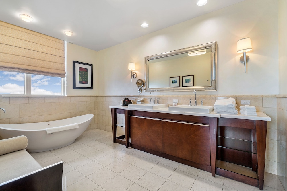 Palm Beach Singer Island Resort and Spa Luxury Suites 48/50