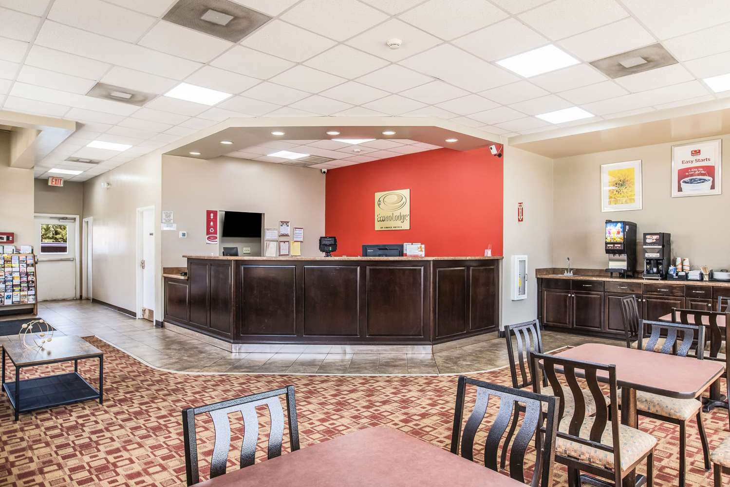 Econo Lodge Garden City - Savannah 5/10
