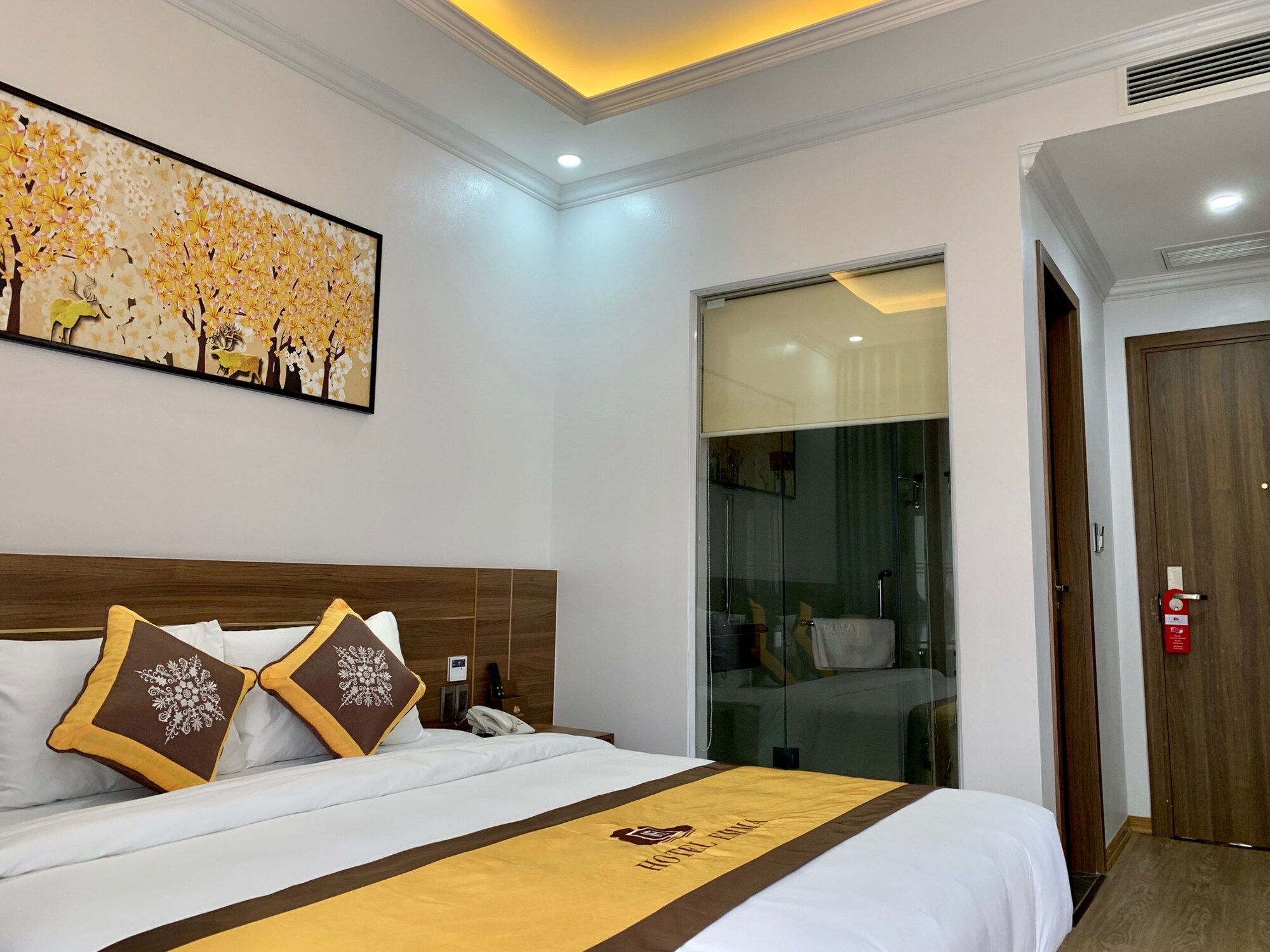 SUPERIOR, DOUBLE BED