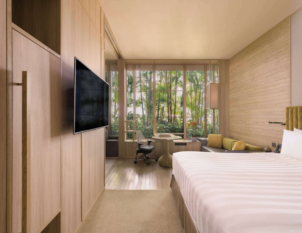 COLLECTION, LIFESTYLE, CLUB, KING BED