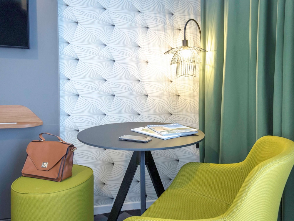 Mercure Hyeres Centre 45/73