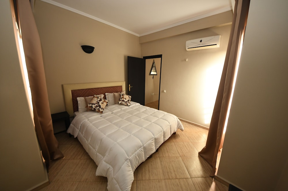 RESIDENCE AGYAD 22/50