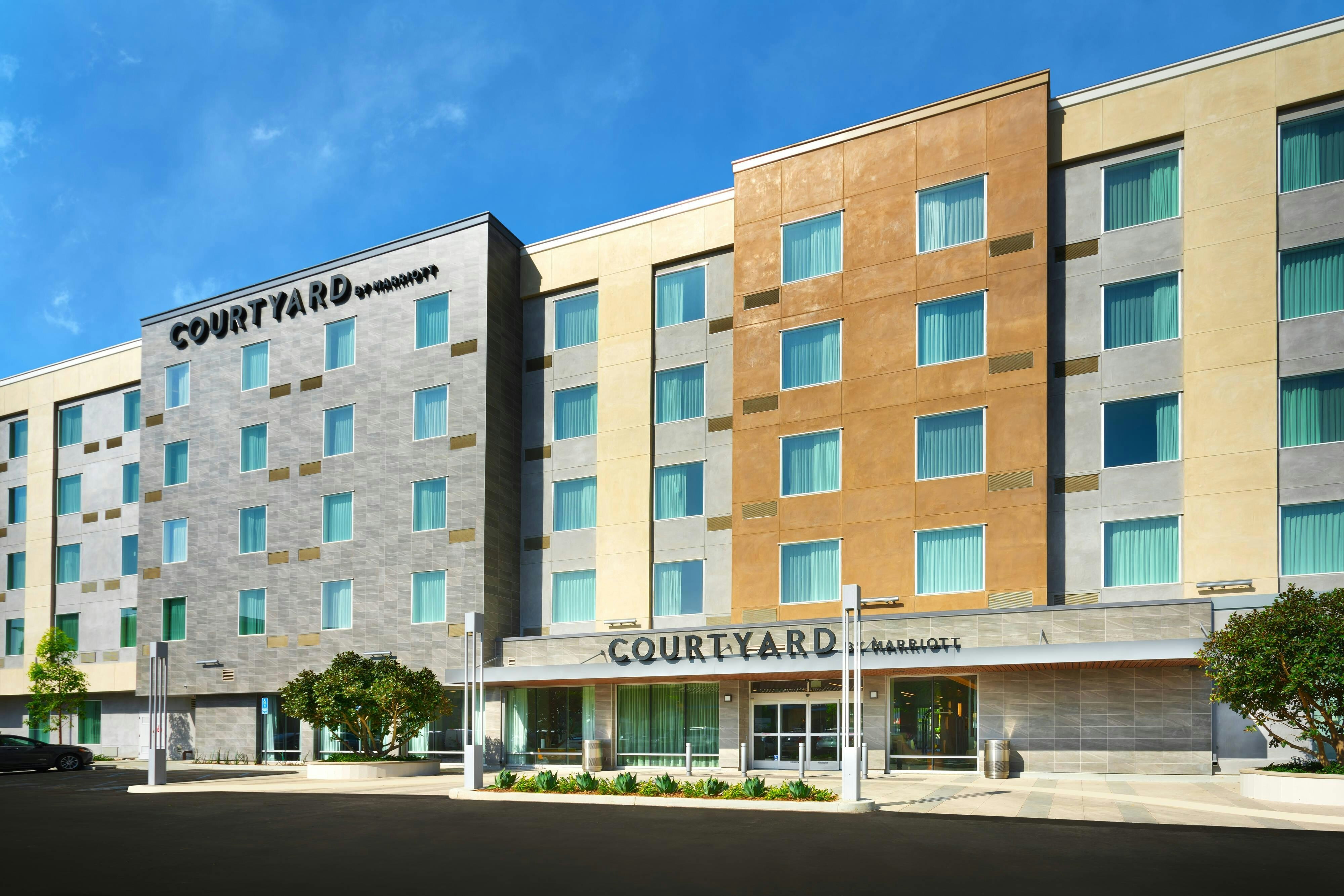 Courtyard Los Angeles Lax Hawthorne 15/15