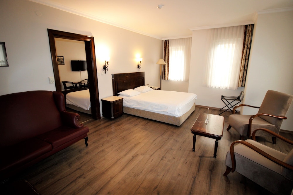 Montania Town Hotel Mudanya 15/36