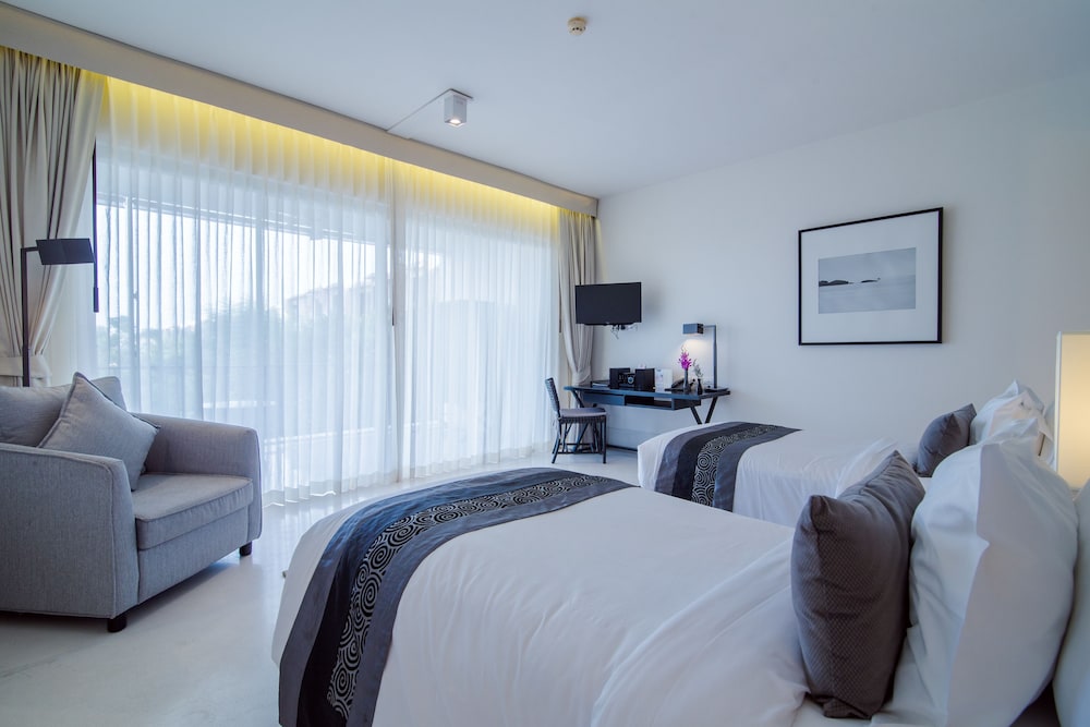 The Palayana Hua Hin 36/75