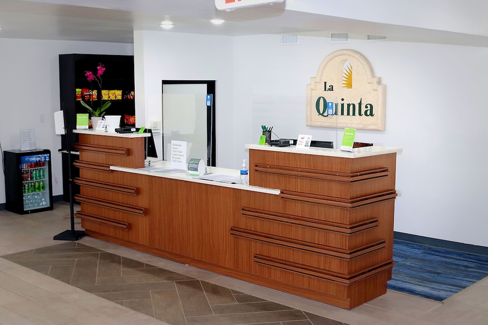 La Quinta Inn by Wyndham Columbus Airport Area 9/62