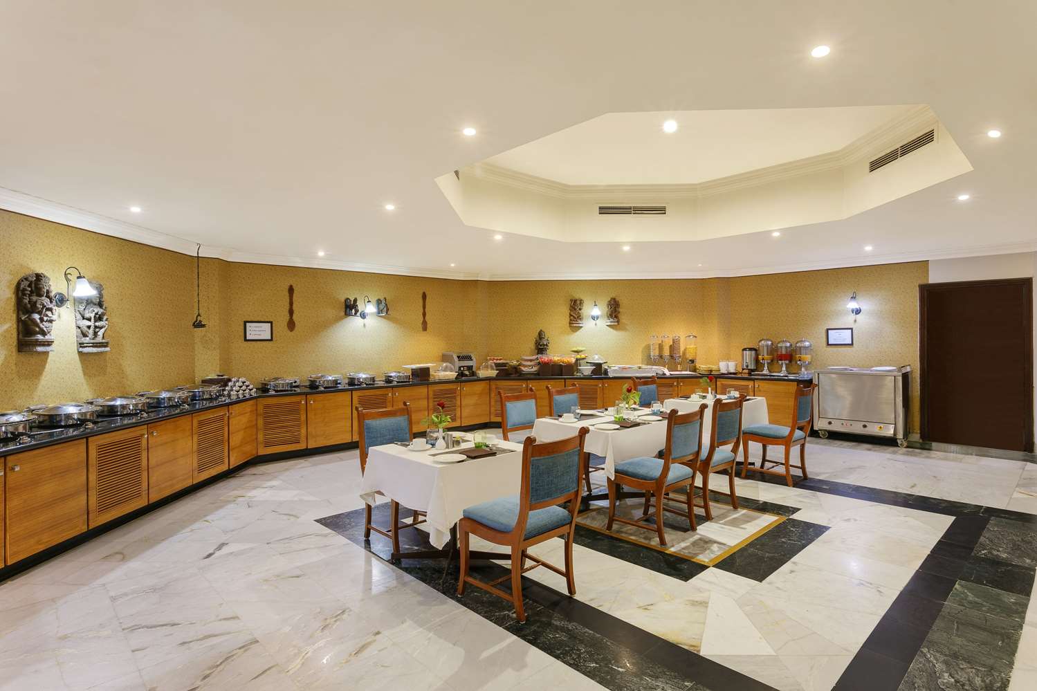 Ramada by Wyndham Khajuraho 21/31