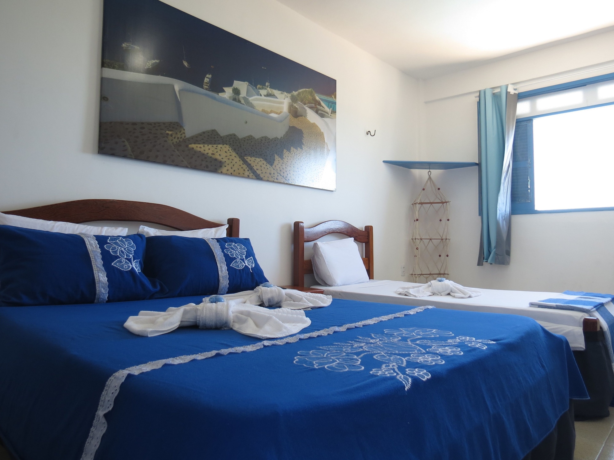 Master, Suite, Triple, 1 Double and 1 Single Bed، La Suite Praia 5/10