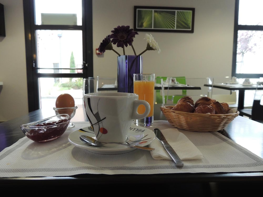 Hotel the Originals Nantes Est Novella 50/58