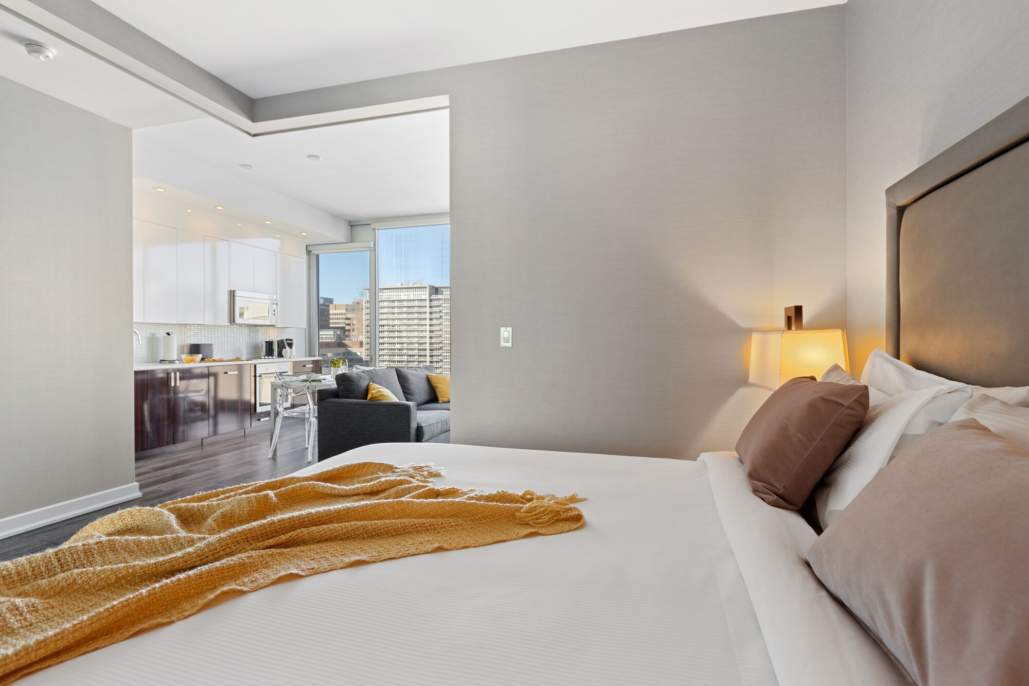 1 BEDROOM, PREMIER, SUITE, KING BED