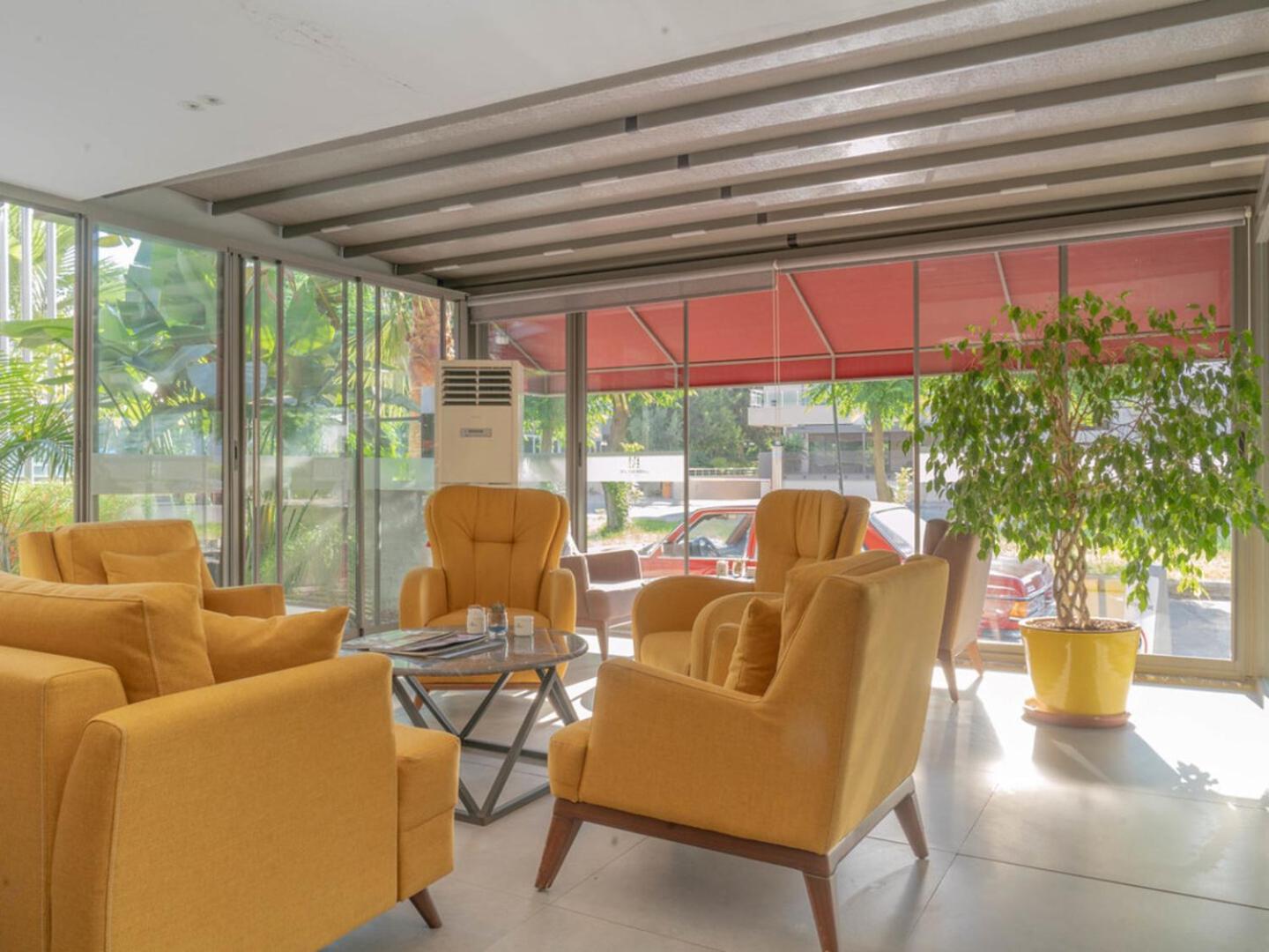 Laren Business Hotel And Spa 58/81