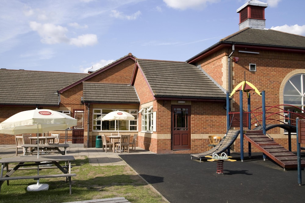 Premier Inn Thurrock East 19/23