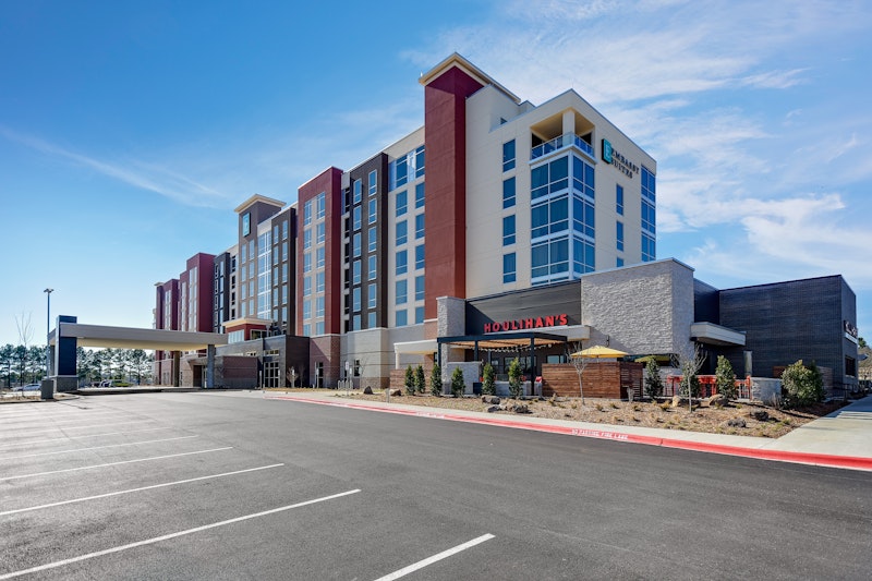 Embassy Suites by Hilton Jonesboro Red Wolf Convention Center 58/60