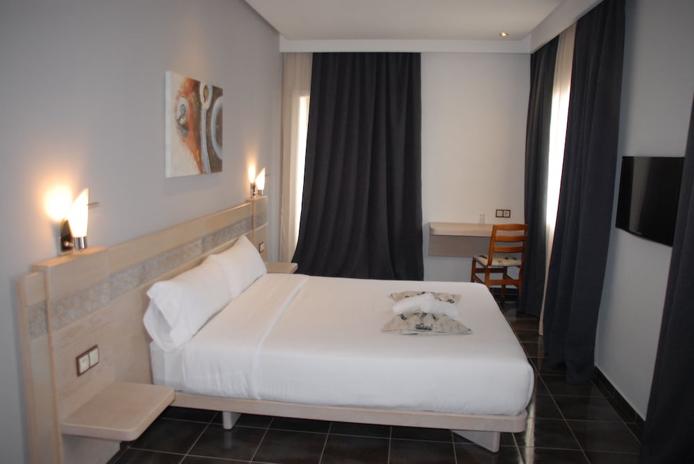 Hotel A44 33/52