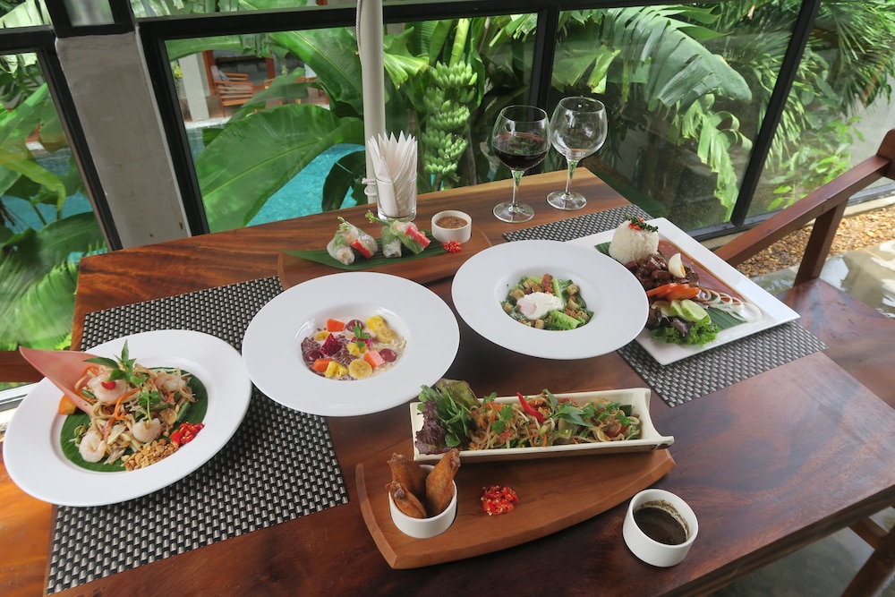Sarina Boutique Hotel 41/50