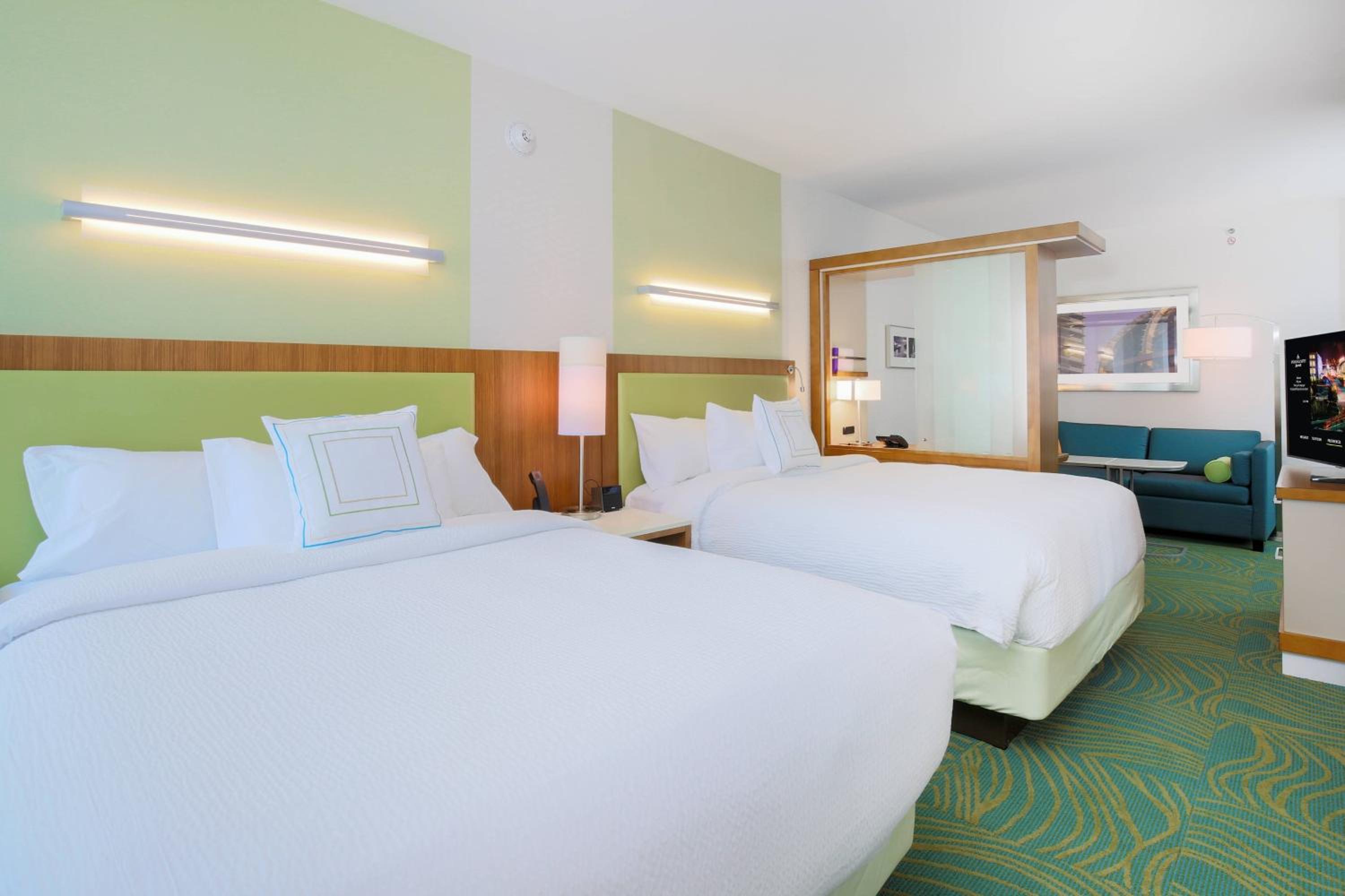 Suite, Queen Bed