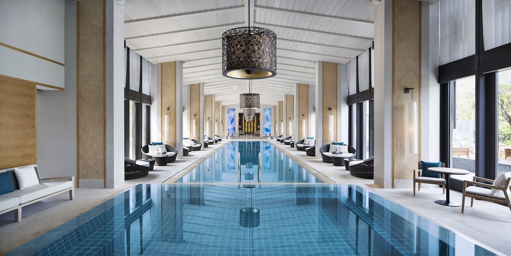 PARK HYATT SANYA SUNNY BAY RESORT 35/71